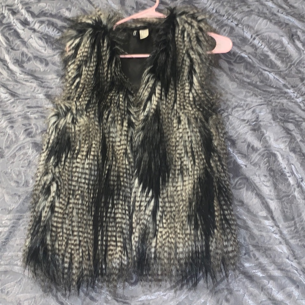 Fur vest